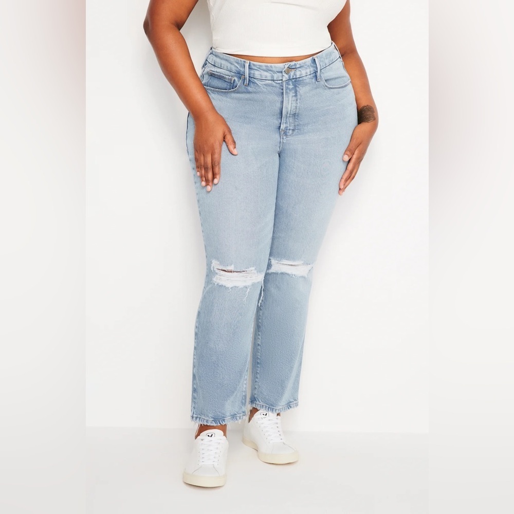 NWT Size 24W - GOOD AMERICAN SOFT-TECH GOOD LEGS STRAIGHT JEANS